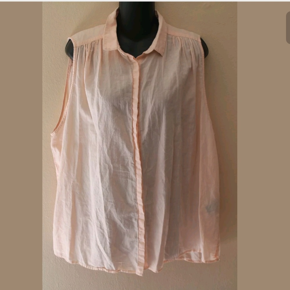 Elizabeth And James Sleeveless Flowy Shirt